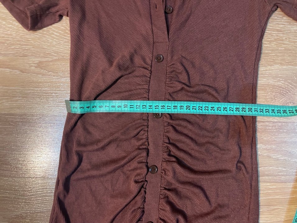 Düğmeli Kahverengi Kısa Kollu Fit Elbise - Görsel 5