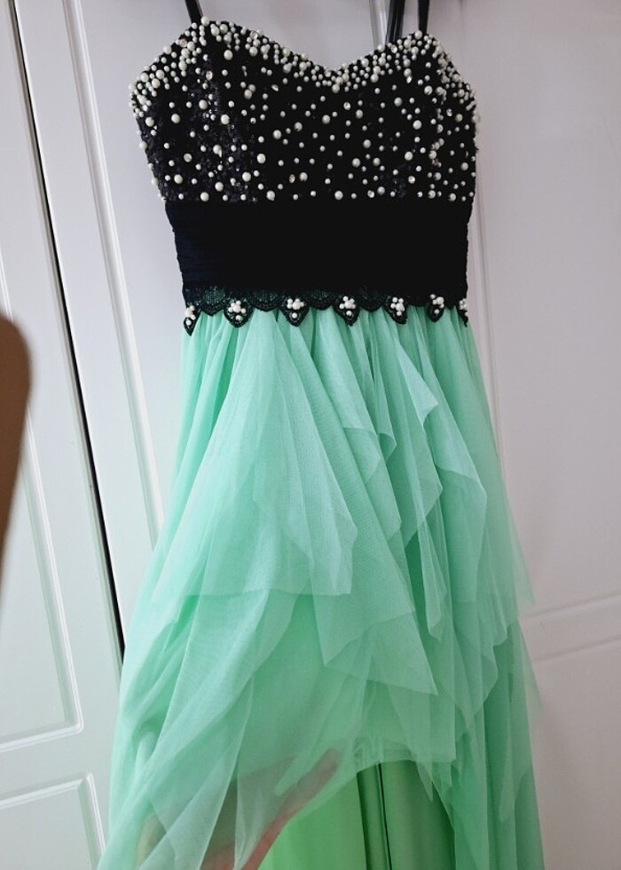 İnci boncuk işlemeli abiye elbise - Görsel 4