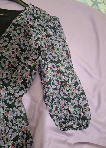 Çiçek Desenli V Yaka Midi Elbise - Görsel 4