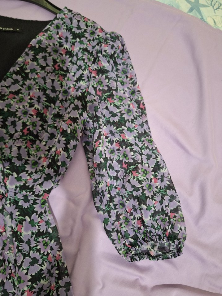 Çiçek Desenli V Yaka Midi Elbise - Görsel 4