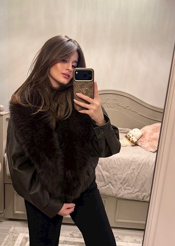 Kahverengi Kısa Kürklü Deri Ceket - Görsel 3