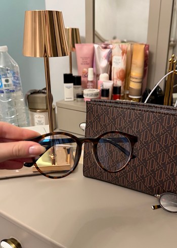 Kadın Gözlüğü - Görsel 4