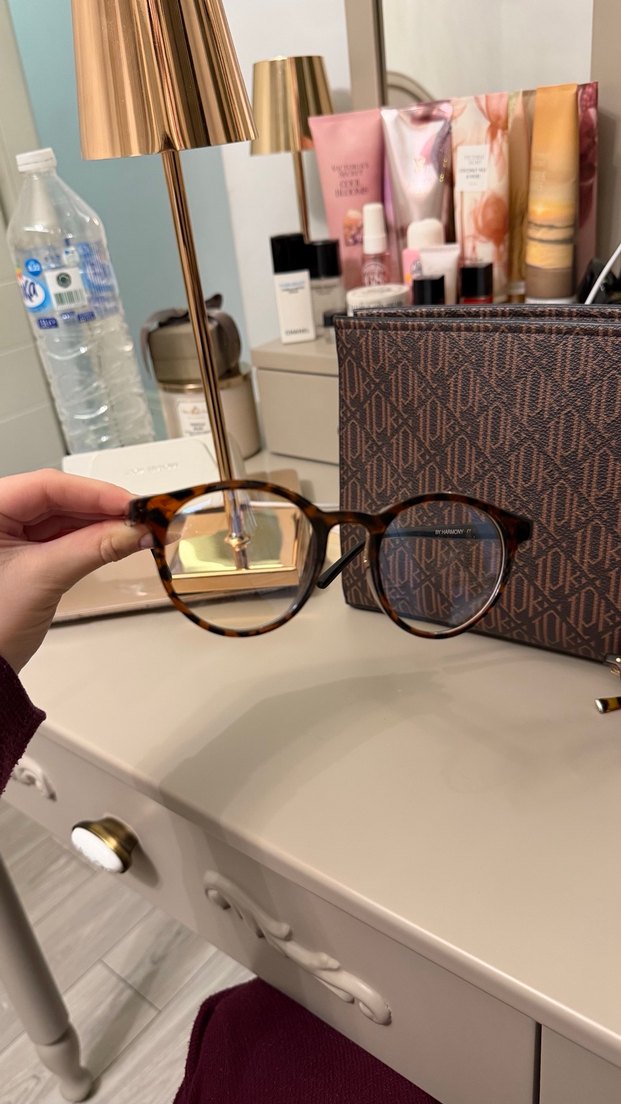 Kadın Gözlüğü - Görsel 2