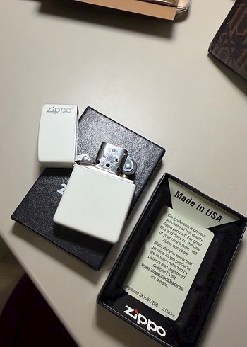 Zippo Beyaz - Görsel 3