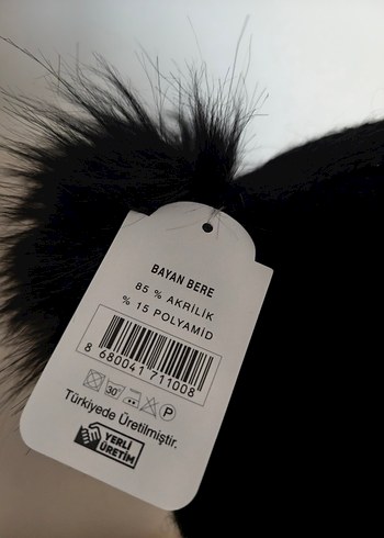 Ponponlu Siyah Örgü Bere - Görsel 6