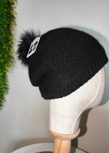 Ponponlu Siyah Örgü Bere - Görsel 2