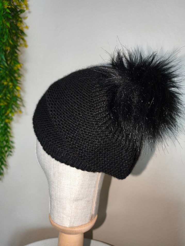 Ponponlu Siyah Örgü Bere - Görsel 5