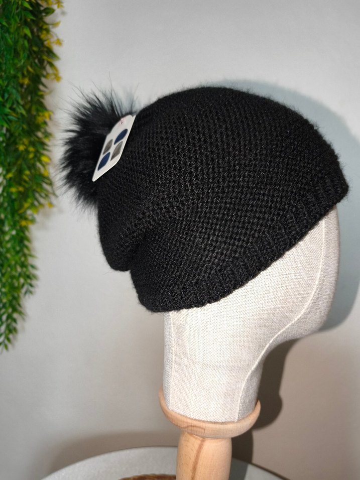 Ponponlu Siyah Örgü Bere - Görsel 2