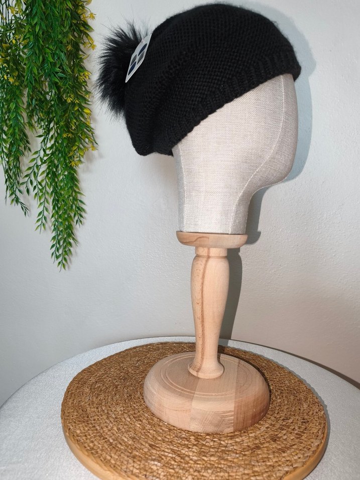 Ponponlu Siyah Örgü Bere - Görsel 4