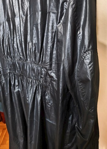 Siyah Koton Kadın Kapüşonlu Yağmurluk Parka Bel Lastikli - Görsel 8