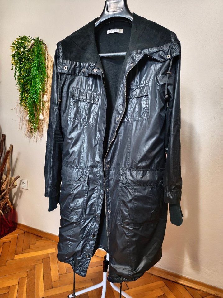 Siyah Koton Kadın Kapüşonlu Yağmurluk Parka  Bel Lastikli - Görsel 2