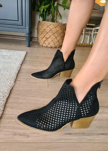 Diğer Footwear Kadin Suet Yazlik Bot Siyah Renk