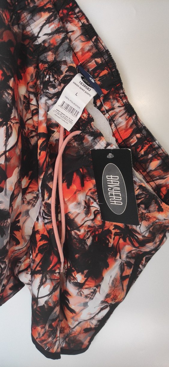 Erkek Dijital Baskılı Deniz Şortu  L / 40 Beden - Görsel 5