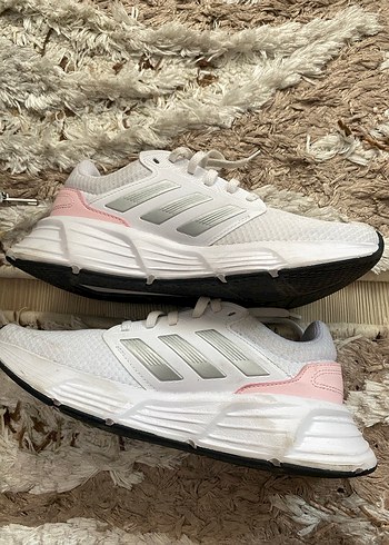 Adidas kadin spor ayakkabi