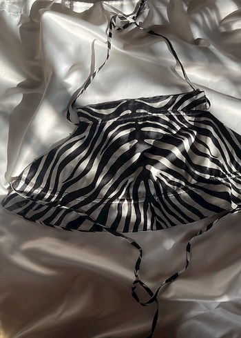 Zebra Desenli Fırfırlı Siyah Plaj Çantası