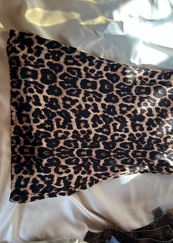 Kahverengi Leopar Desenli straplez elbise