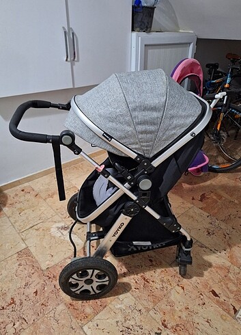 Yoyko bebek arabasi ve puseti detaylı fotoğraf yukluyecegim