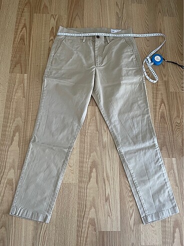 GAP marka bej erkek pantolon