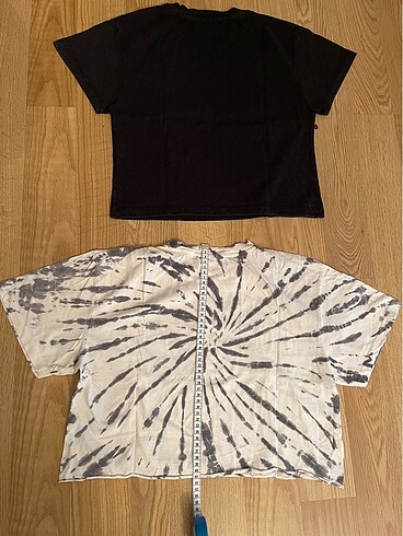 Pull and Bear Pull&Bear marka 2 adet tshirt