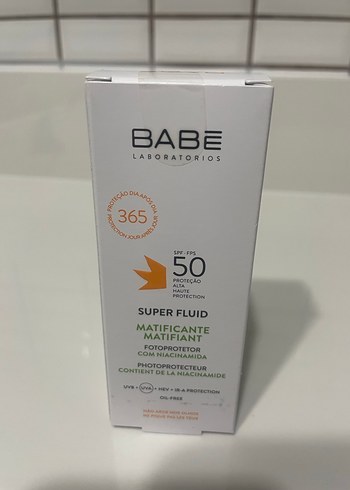 Babe Super Fluid Sunscreen Mattifying SPF50 50 ml - Görsel 3