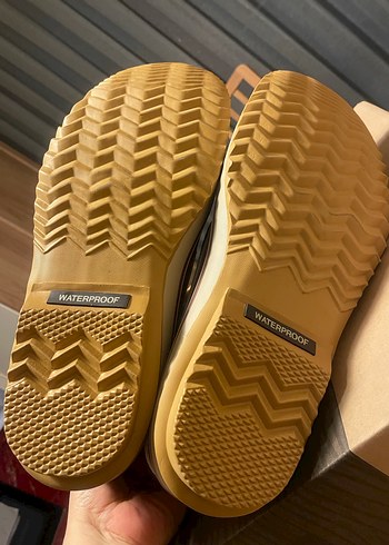 Sorel erkek kar botu - Görsel 5