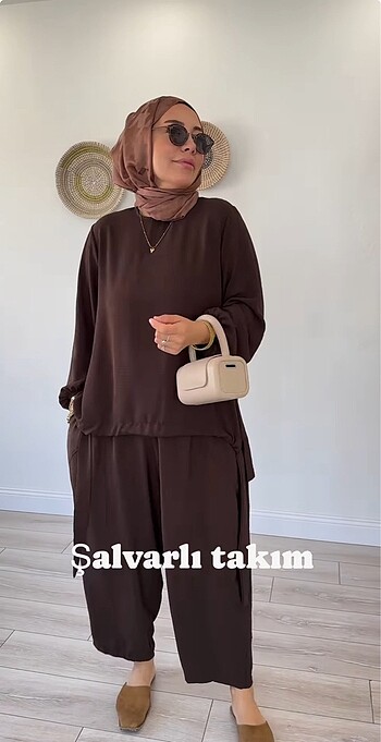 44 Beden İkili takım 1/2 beden şeklşnde