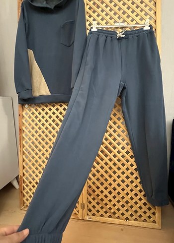 Lacivert Kapüşonlu ve Eşofman Altı Takımı - Görsel 2