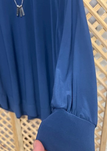Zincir Detaylı Mavi Uzun Kollu Kadın Tunik 1/2 beden - Görsel 2