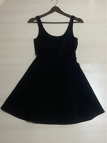 H&M Elbise