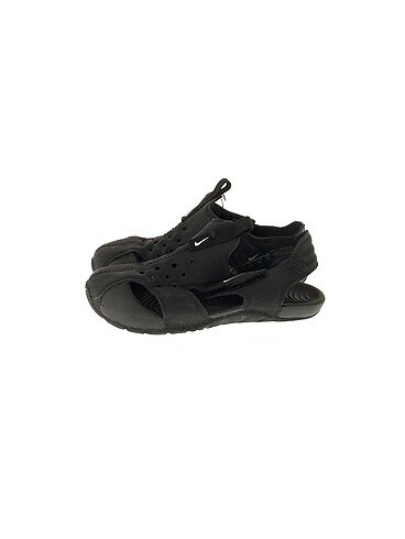 Nike Sandalet %70 İndirimli.