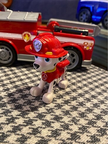 Paw petrol görev araçları ve figürü(Marchall) - Görsel 5