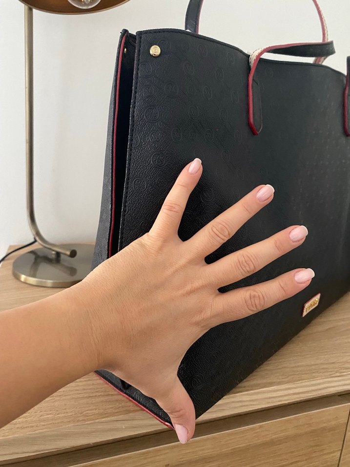 Vakko Siyah Deri Monogram Kadın Omuz Çantası - Görsel 3