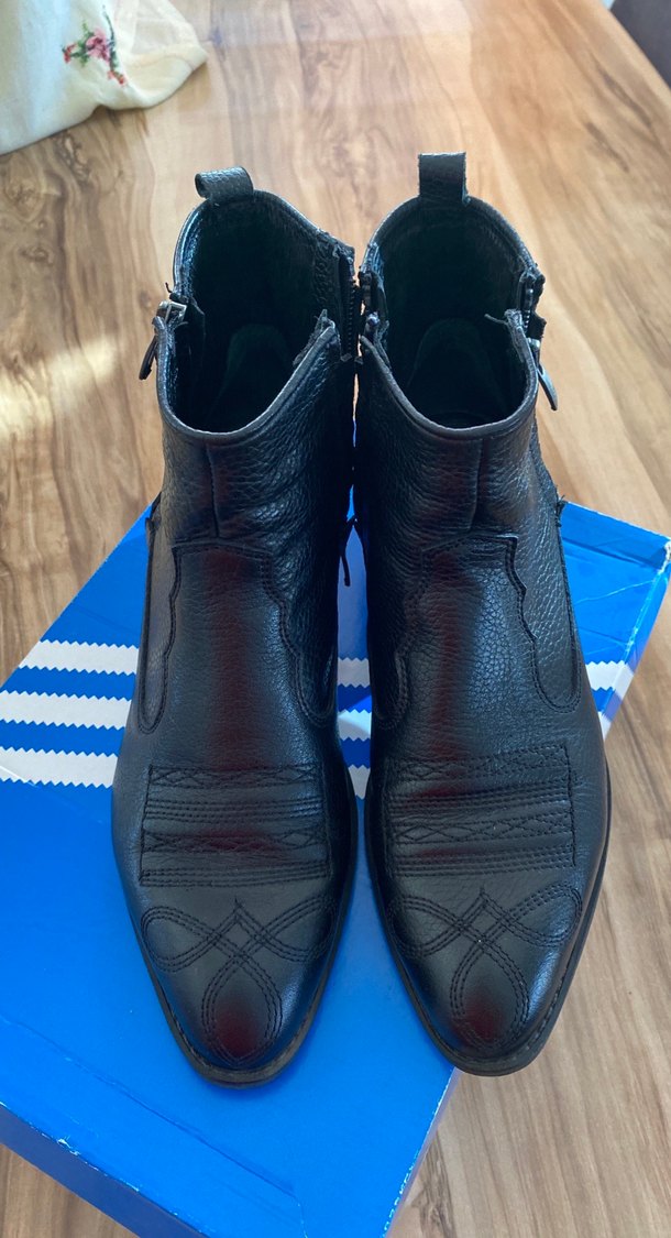 Siyah Deri Kadın Topuklu Bot - Görsel 3