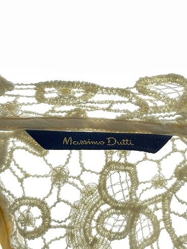 38 Beden çeşitli Renk Massimo Dutti Bluz %70 İndirimli.
