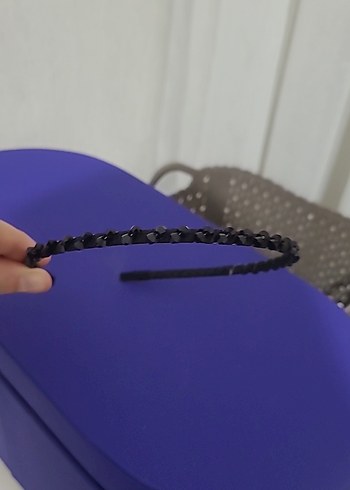 Zincir Detaylı Mor Gotik Saç Bandı - Görsel 2