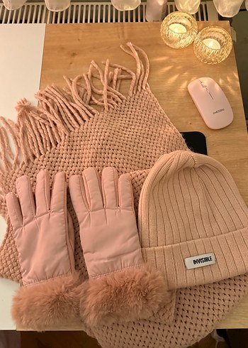 Bere, Eldiven ve Atkı Seti - Görsel 2