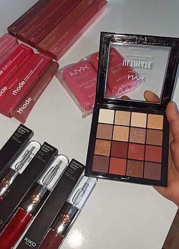 NYX Professional Makeup Ultimate Shadow Göz Farı Paleti