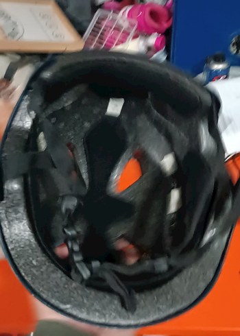 Siyah Biker Tarzı Motosiklet Kaskı Velcro - Görsel 3