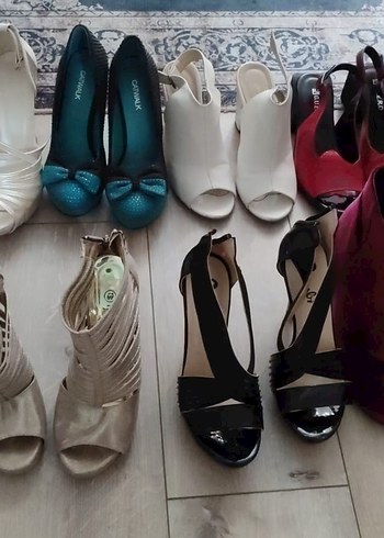 37 Beden beyaz Renk Beyaz Tokalı Yüksek Topuklu Stiletto