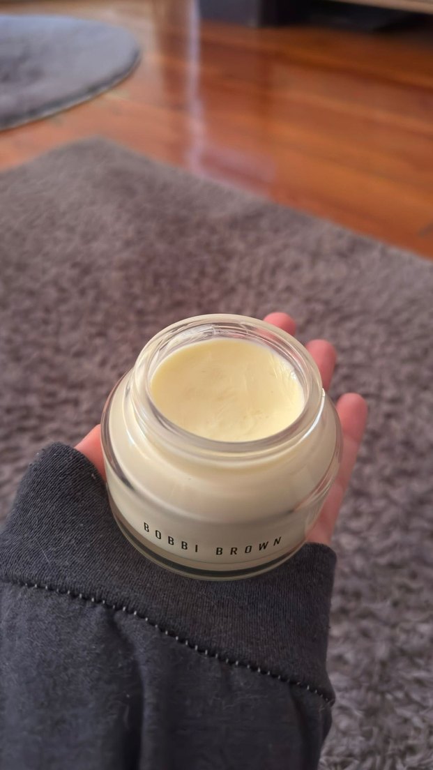 Bobbi Brown C vitaminli nemlendirici baz - Görsel 3