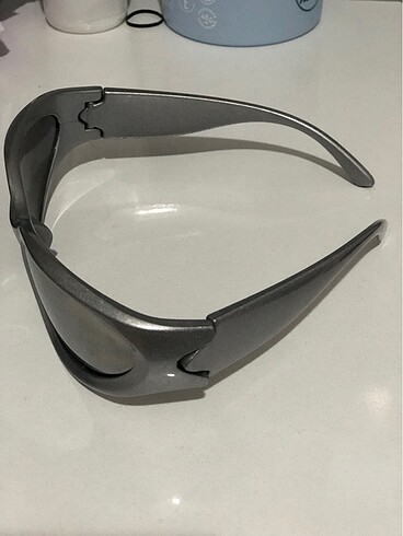 Y2K Gri Gözlük - Görsel 2