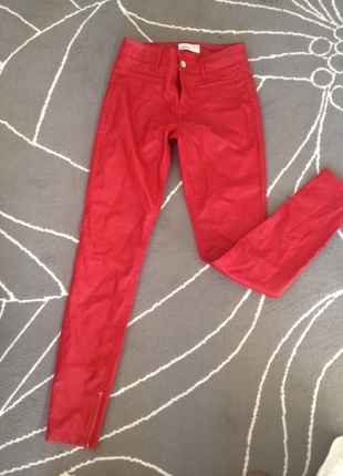 Yılbaşı Kırmızısı Suni Deri Esprit Pantolon