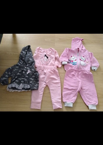 Kız bebek takımları