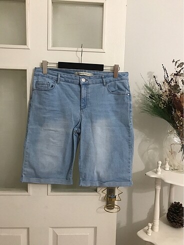 ŞORT JEAN, temiz 44 beden
