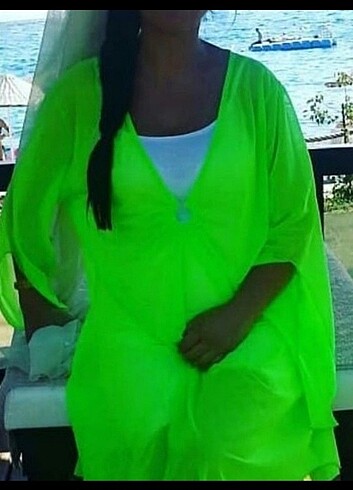 Saten Sateen marka neon pareo