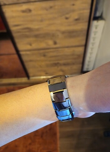 Rado rep kol saati