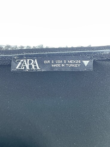 s Beden siyah Renk Zara Kısa Elbise %70 İndirimli.
