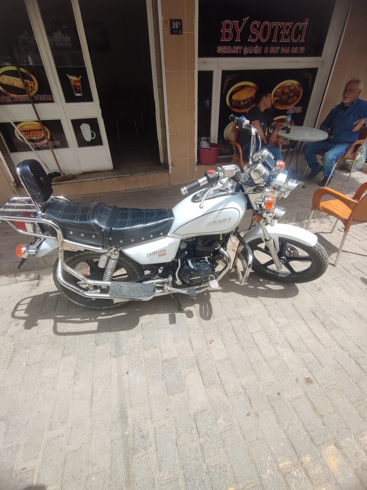 Arora motorsiklet - Görsel 3