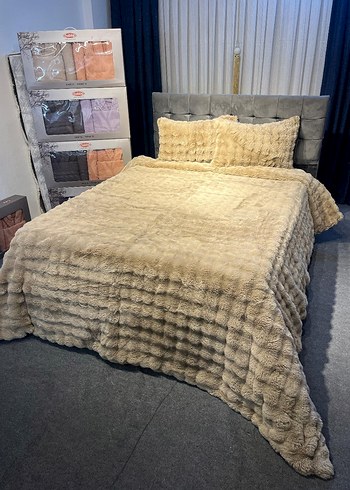 Gri Düz Desen Yumuşak Yatak Örtüsü - Görsel 3