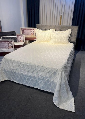 Nakışlı Beyaz Gri Yatak Örtüsü - Görsel 20